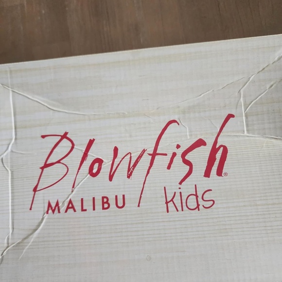 Girls New in box Sandals size 3 - Picture 7 of 8